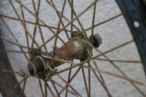 spokes, old, rusty, detail, bicycle hub, wheel hub