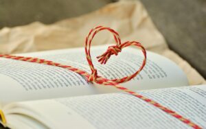 a book, book gift, heart, gift, read, give a gift, training, pages, paper, literature, books, to learn, book gift, heart, heart, gift, gift, gift, gift, gift, training, books